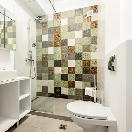 Sns Regal Apartment *